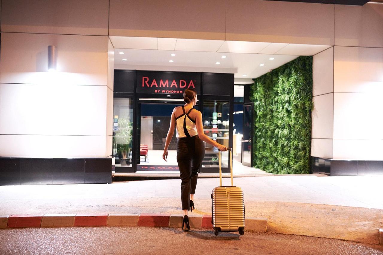 Отель Ramada By Wyndham Подгорица Экстерьер фото